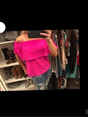 Moa Moa Off-Shoulder Flutter Ruffle Top in Hot Pink